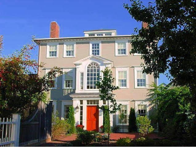 Compass Rose Inn Newburyport Buitenkant foto